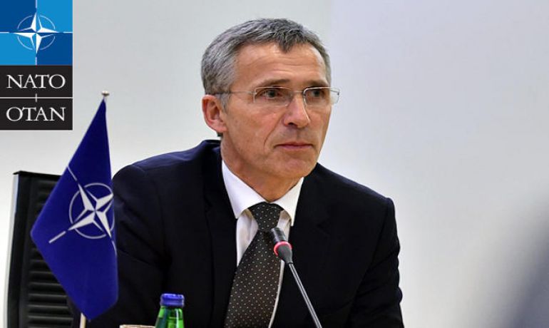 Stoltenberq avtomobil qəzasına düşdü
