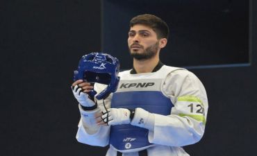Taekvondoçumuz dünya çempionatının finalına yüksəl