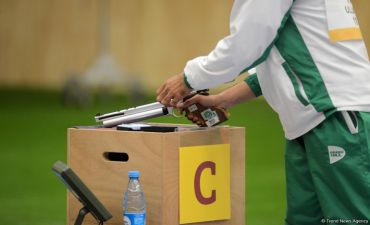 Üç vəziyyətdə güllə atıcılığında İsveçrə komandası