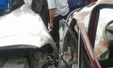 Azərbaycanda oğlanları ilə faciəvi qəzada ölən ana