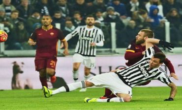 Mandzukiç zədələndi