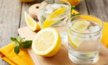 Limonlu suyun 5 faydası