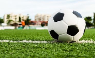 Gənc yeniyetmə idmançıların futbol turniri