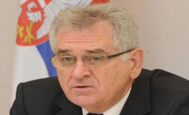 Serbiya Prezidenti Azərbaycan səfirini mükafatland