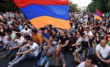 Paşinyan total hücum qərarı verdi