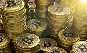 Nəyə görə Bitcoin çökür?