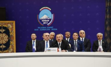 Tehranda Azərbaycan, İran və Rusiya dövlət başçıla