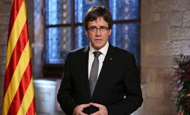 Kataloniya rəhbəri parlamenti Madridə qarşı cavab 