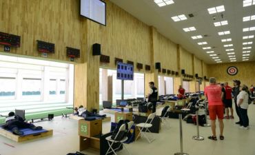 Ukranya idmançısı 25 metr məsafəyə standart tapanç