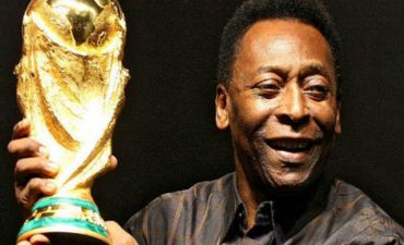 Pele 40 illik evini satdı - FOTO