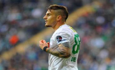 Millimizin hücumçusu debütantla anlaşdı