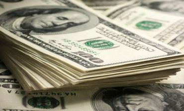 Dövlət Neft Fondu 318,7 milyon dollar satdı