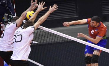 Millimiz Almaniya qarşısında aciz qaldı - FOTO