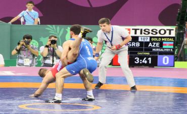 Güləşçimiz erməni idmançıya qalib gəldi