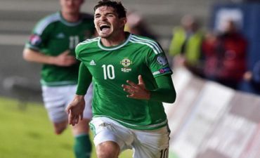 Şimali İrlandiyalı hücumçu 