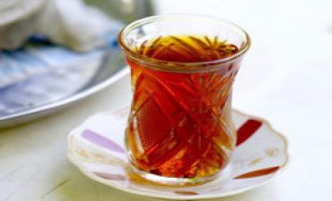 Çayı isti-isti içənlərə xəbərdarlıq