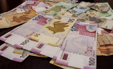 Bankların AMB qarşısında öhdəliyi azalıb