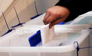 Sabah Fransada parlament seçkilərinin ilk turu keç