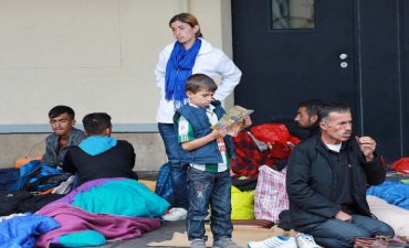 Rusiyada vətəndaşlığı olmayan şəxslərə şəxsiyyət v