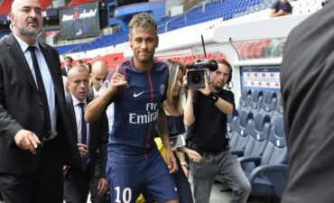 Neymar bizə daha artıq məşhurluq gətirəcək futbolç