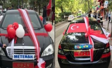 Müdafiə naziri şəhid oğlunu belə sevindirdi