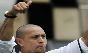 Roberto Karlos: 