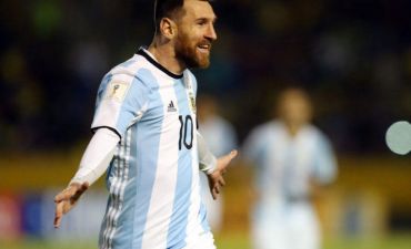 Argentina millisi Messini geri çəkir
