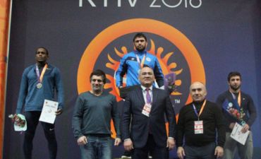 Yığmamız Kievdə 19 medal qazandı - FOTO