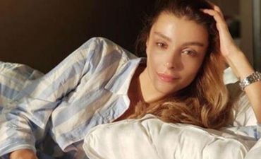 Türkiyəli modelin makiyajsız halı - FOTO