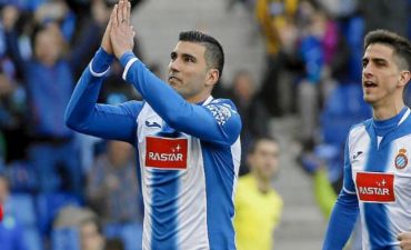 Təcrübəli futbolçu katalon klubundan gedir