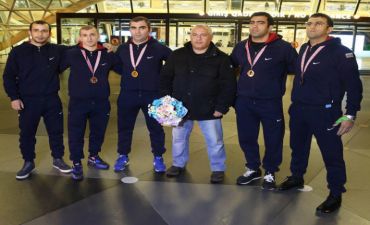 Dünya çempionatında 3 medal qazanmış DİN əməkdaşla