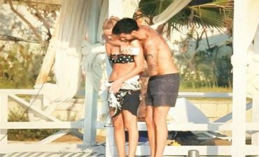 İdo sevgilisini öpməkdən doymadı - FOTO