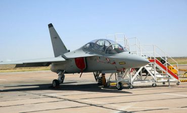 Azərbaycan İtaliyadan reaktiv təyyarə aldı - FOTO