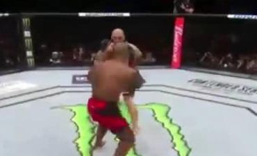 42 saniyə çəkdi: hər kəs bu türkdən danışır - VİDE