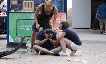 Barselonada  terror hücumu: 13 ölü, 20 yaralı - YE
