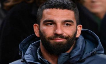 Transfer pəncərəsi bağlandı: Arda Turan harda oyna