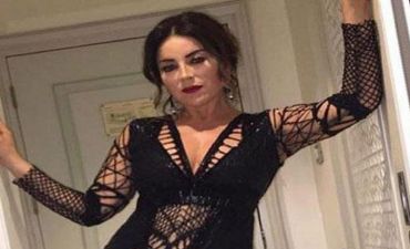 Türk müğənni 48 yaşında belə geyindi - FOTO